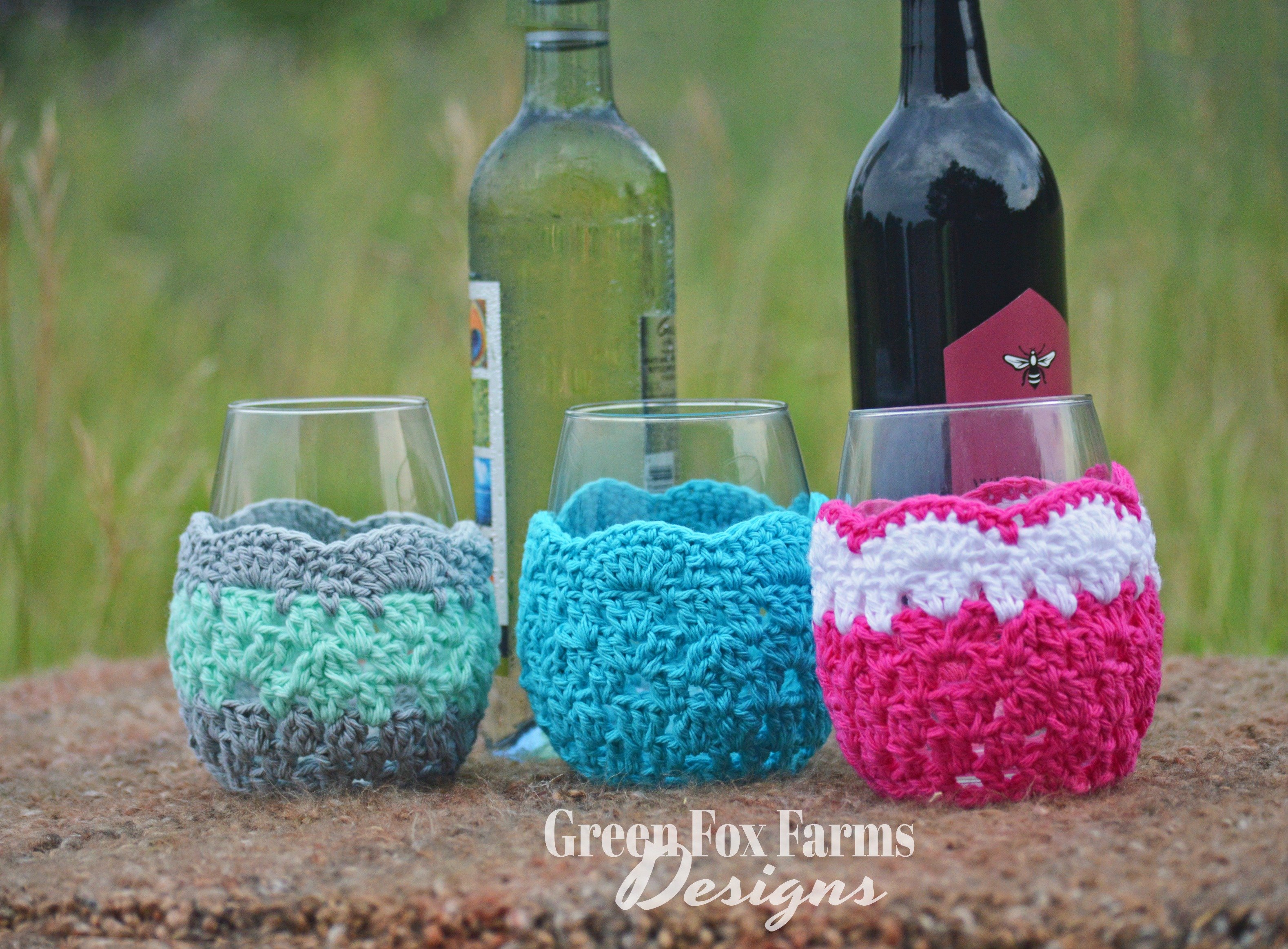 wine cozy pattern 3 etsy • Green Fox Farms Designs