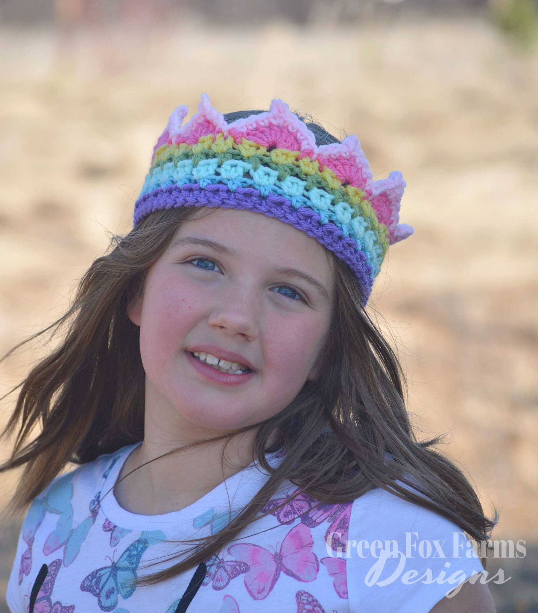Rainbow Crown Crochet Pattern - Rainbow Crochet - Crochet Pattern - Birthday Crown - Rainbow Birthday - Photo Prop - Crochet Crown Pattern - www.greenfoxfarmsdesigns.com