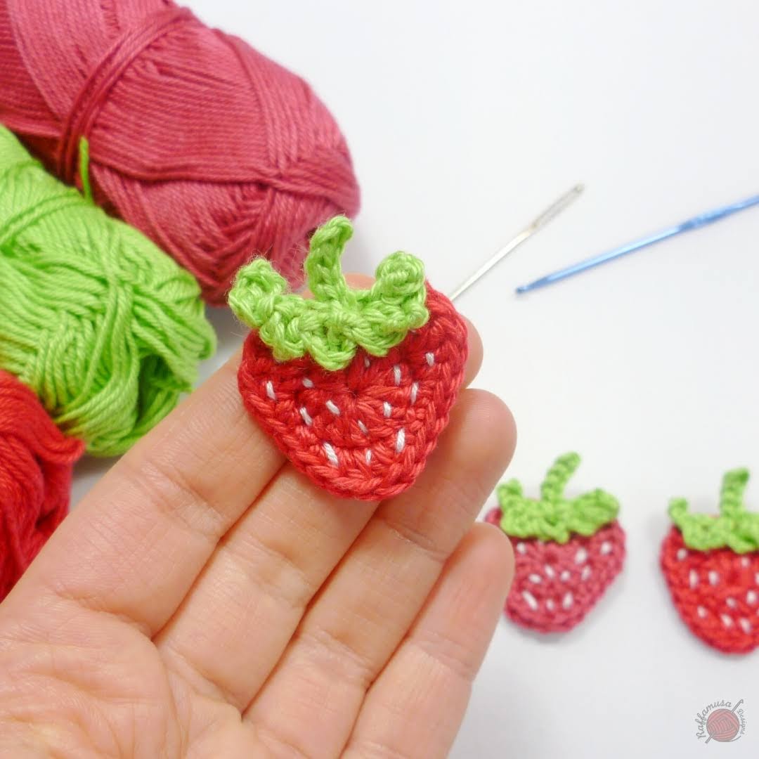 crochet Strawberry Crochet Applique RaffamusaDesigns