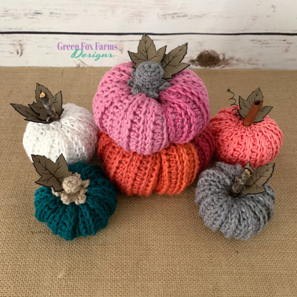 crochet day21 green fox farms designs gourdgeous pumpkins 924
