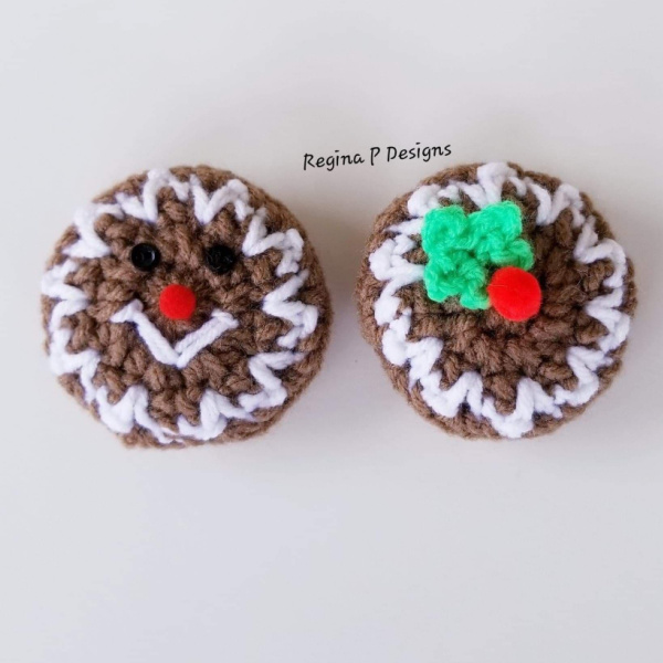 crochet gingerbred cookies