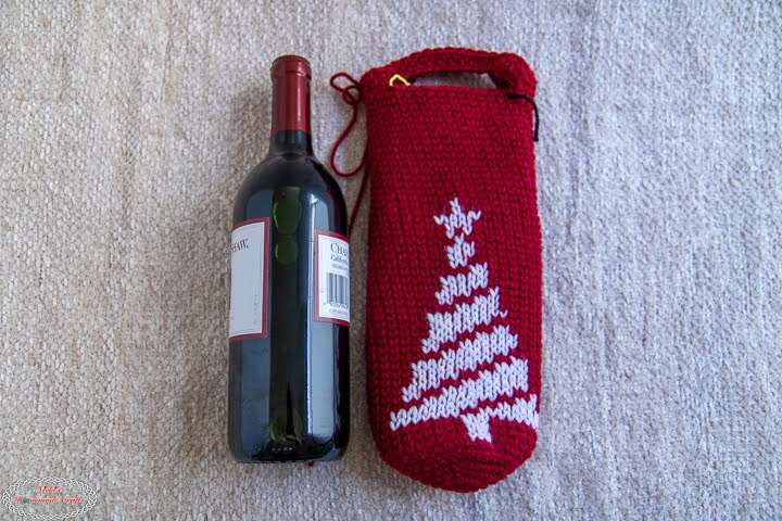 Christmas Tree Wine Bottle Holder by Nicki's Homemade Crafts