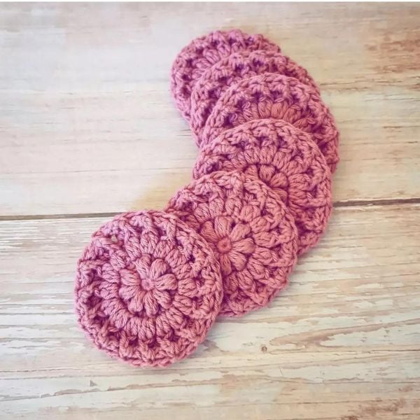 Blooming Lovely Crochet Facial Rounds by The Crochet Fix