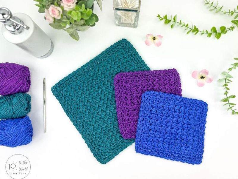 Crunch Stitch Washcloth by Jo To The World