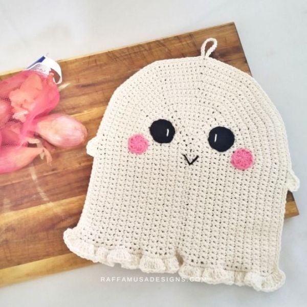 Halloween Ghost Dishcloth by Raffamusa Designs
