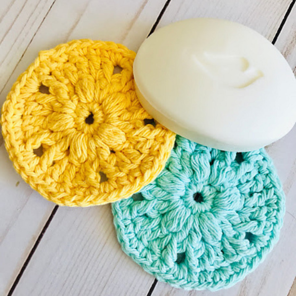 Face Scrubbies Pattern with Video Tutorial by Desert Blossom Crafts