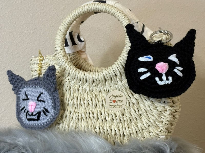 crochet W cattitude test angela