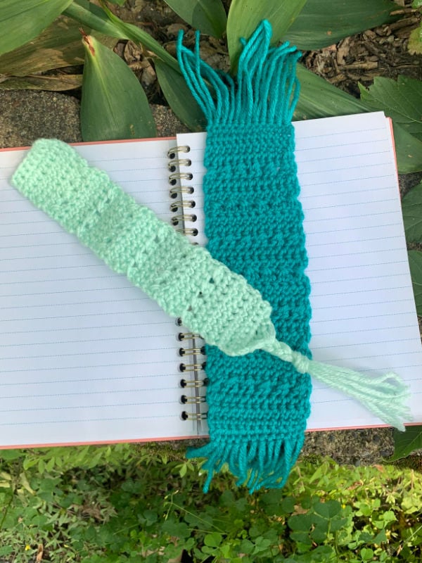 crochet w hops bookmark test lisa