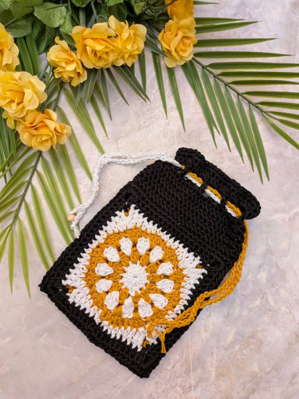 crochet 1 calli pouch test kami