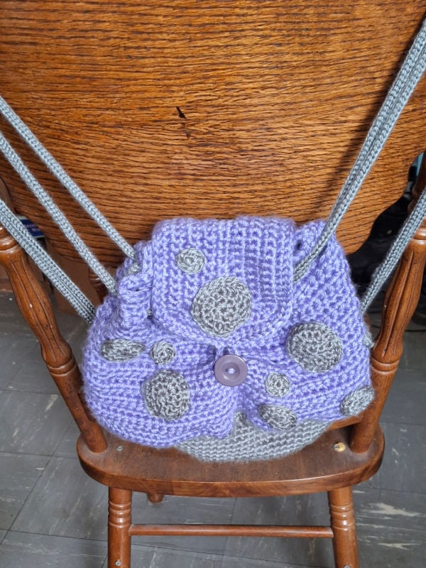 crochet 1mush backpack test robin 1