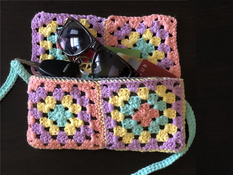crochet granny fest pouch test kristie