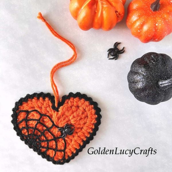 Crochet Halloween Heart Ornament Free Pattern by Golden Lucy Crafts