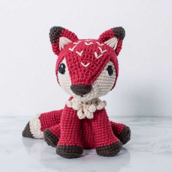 Step-by-Step Fox Amigurumi by Little Crochet Farm