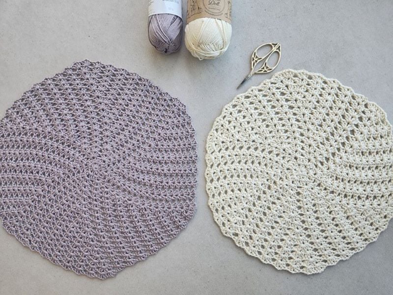 Beginners Crochet Doily Pattern . Iris Doily-Placemat by Made By Gootie Beginners Crochet Doily Pattern . Iris Doily-Placemat by Made By Gootie