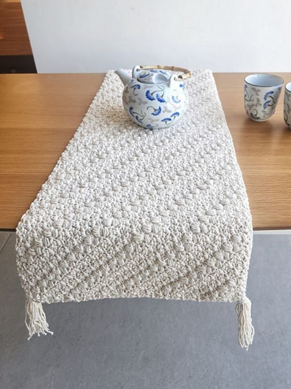 Braided Beans Table Runner Free Crochet Pattern by Made By Gootie Braided Beans Table Runner Free Crochet Pattern by Made By Gootie