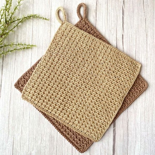 Free and Easy Crochet Potholder Pattern with Stitch Tutorial by Dreamee Crochet Free and Easy Crochet Potholder Pattern with Stitch Tutorial by Dreamee Crochet
