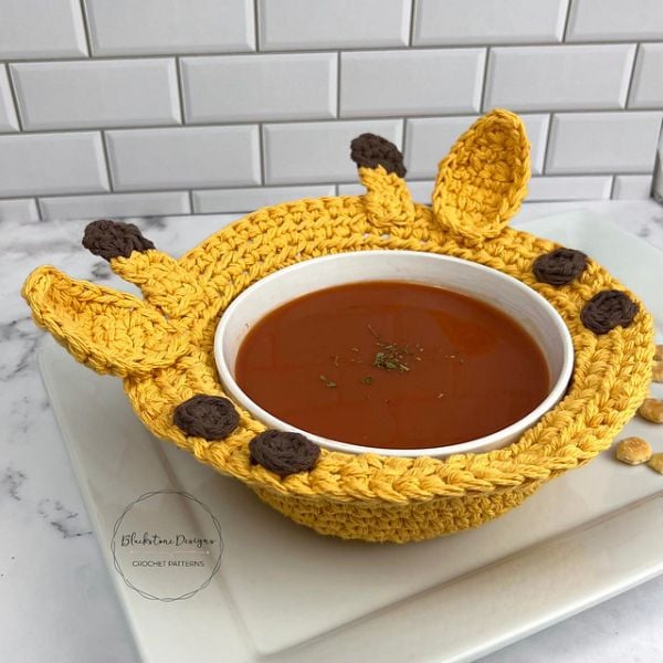 Giraffe Soup Bowl Cozy Free Crochet Pattern by Blackstone Designs Giraffe Soup Bowl Cozy Free Crochet Pattern by Blackstone Designs