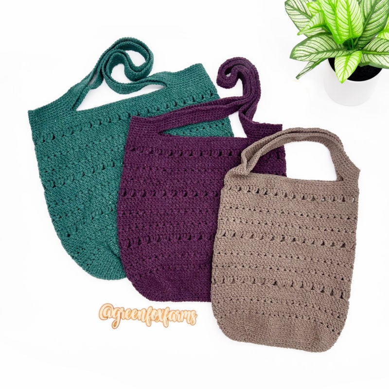 Easy crochet cauldron pattern by Green Fox Farms Designs © 2025 web