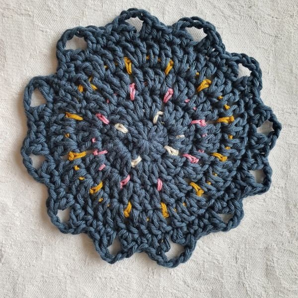 Stunning Fireworks Coaster Free Crochet Pattern by Made with Love and Fibres Stunning Fireworks Coaster Free Crochet Pattern by Made with Love and Fibres