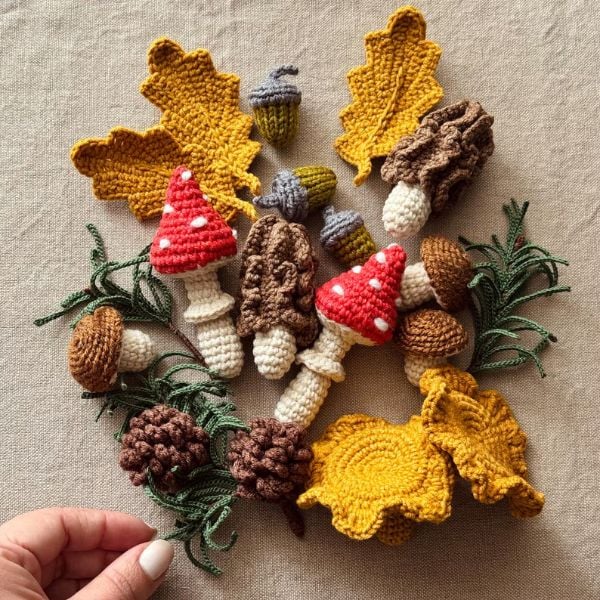 Christmas Woodland Ornament Set 2 by Meolka Pattern Design