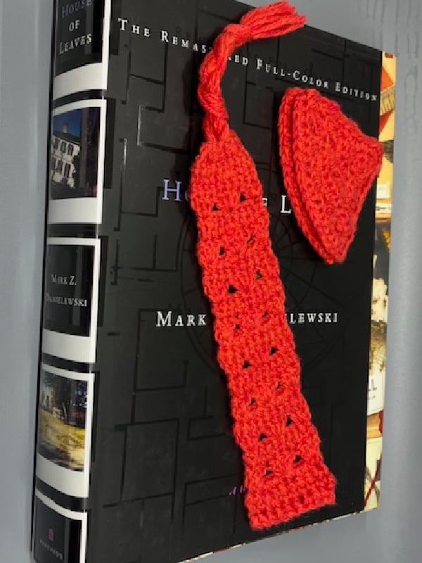 crochet 1 ss bookmark test sarah