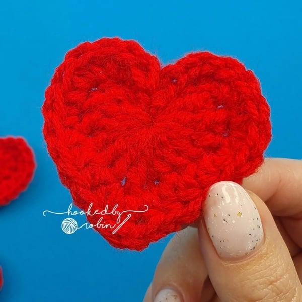 Crochet a Small Heart by Hooked By Robin Crochet a Small Heart by Hooked By Robin