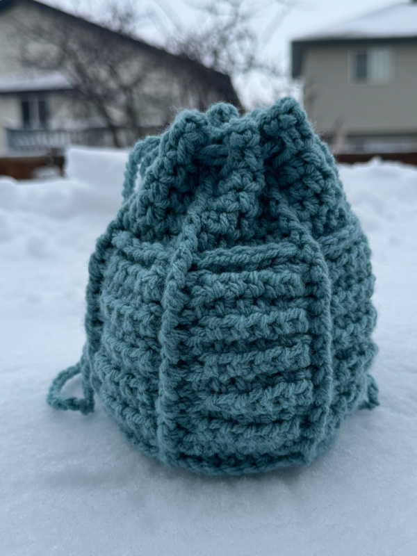 Icicle Crochet Dice Bag Pattern Free (Skadi Ice Crystal Pouch) • Green ...