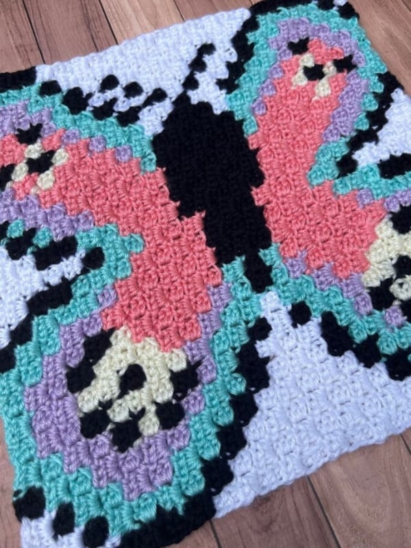 Butterfly C2C Square – Free Crochet Pattern