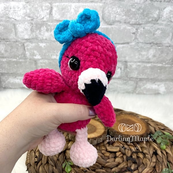 Free Flamingo Crochet Pattern – Cute No-Sew Lil’ Bitty Amigurumi