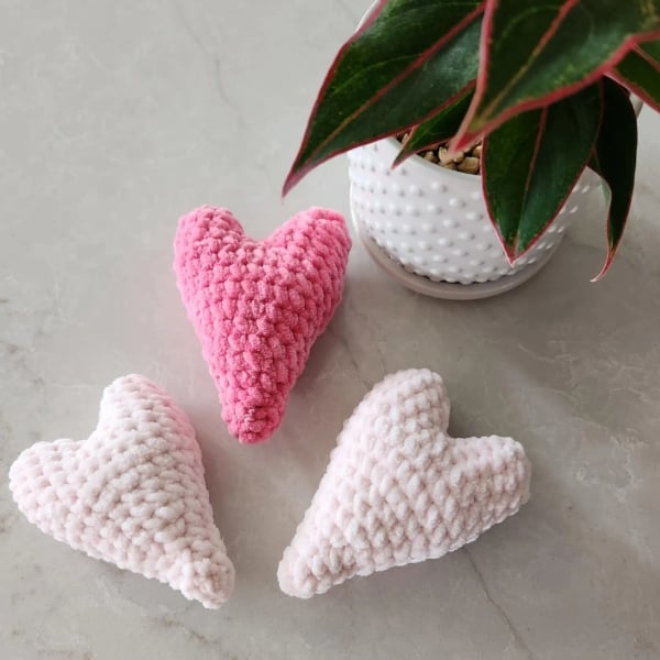 Made With Love Heart Free Crochet Pattern by Carol Hladik Designs