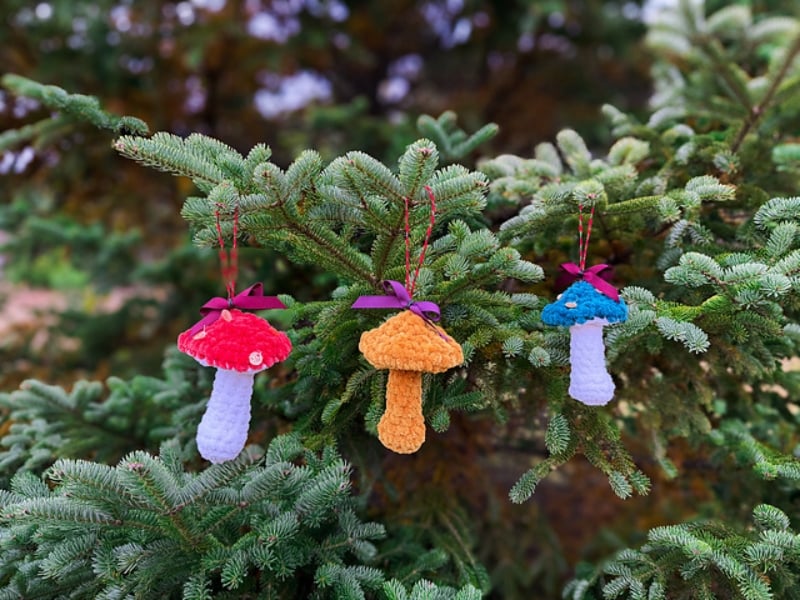 Free Toadstool Christmas Ornament by Green Fox Farms Designs