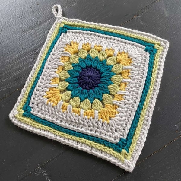 Granny Square Potholder Pattern by This Pixie Creates
