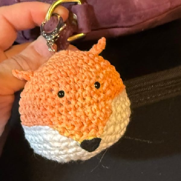 crochet 1 freya fox footbag test anna