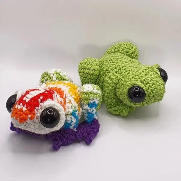 Cattitude Free Purse Charm Crochet Pattern by Green Fox Farms Designs © 2025 web