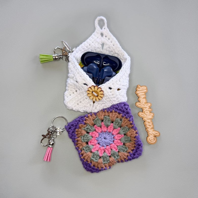 Calliope Free Crochet Earbud Case Pattern © 2026 by Green Fox Farms Designs web 2 bjorn granny square bear amigurumi pattern