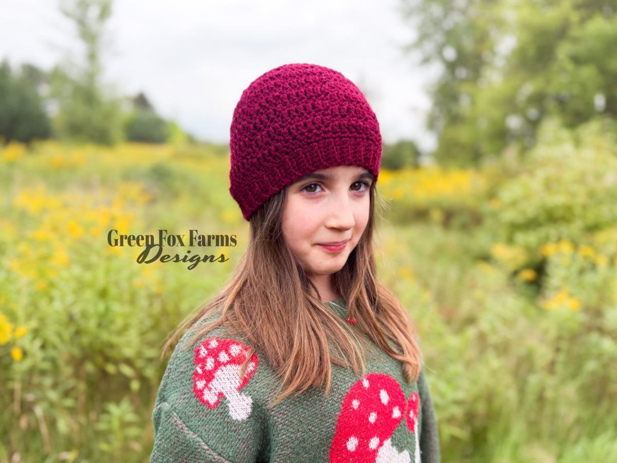 Farmhouse Pumpkins Crochet Pattern makes for stunning handmade fall home decor. Free Crochet Pattern for rustic pumpkins that look knit. Crochet your own set of small and large Halloween Pumpkins with this quick crochet pattern. Crochet Colorful Pumpkins with cinnamon sticks for the perfect Thanksgiving table decorations. Crochet a pumpkin with this free crochet pattern by greenfoxfarmsdesigns.com